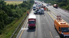 Diaľnica v smere do Senca je uzavretá. Dôvodom je tragická nehoda