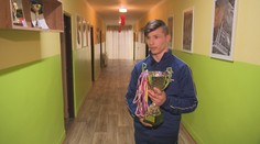 Patrik sa ocitol v detskom domove. Objavil lásku k športu, v ktorom je štvornásobným majstrom SR