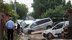 Katastrofálne povodne v Macedónsku si vyžiadali najmenej 20 obetí
