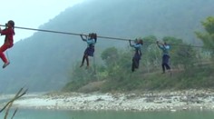 Pri týchto záberoch sa vám môže zatočiť hlava. Pre nich je to cesta domov