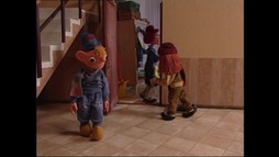 4. epizóda -  Jarní úklid