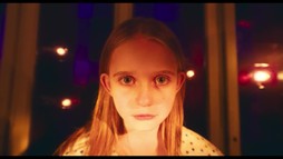 Amerikánka - trailer