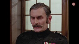 5. epizóda - Zhrbený muž