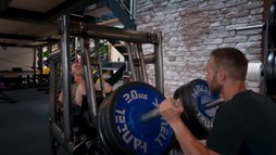 EFKA: Najrýchlejšie dievča vo vesmíre - trailer