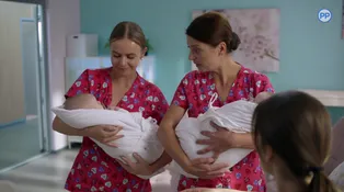 V role mamičky je ako nováčik: Musí si zadeliť, kedy a ktoré bábätko kŕmiť ako prvé