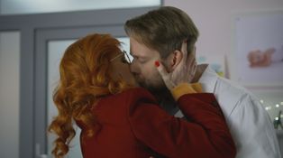 Kvetka pobozkala Dominika