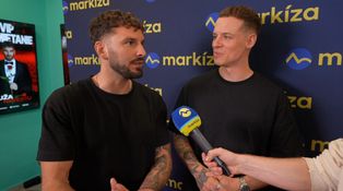 Rasťo prezradil, prečo pobozkal Aničku