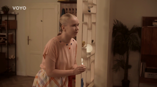 Lenka kričí o pomoc. Doma ju však nikto neberie vážne