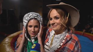 Šebovej a Kovalčikovej sa po jazde na býkovi klepali ruky