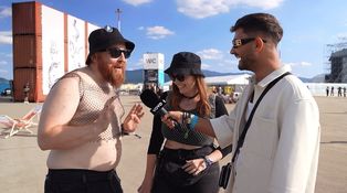 Kontroverzný outfit na Grape