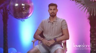 Zo sveta financií na ostrov lásky. Kristian hľadá rodinný typ s krásnymi očami
