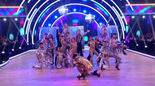 6. kolo: Zuzana Porubjaková, Ján Koleník a Jakub Jablonský (disko tanec)