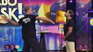 To bola prestrelka. Kemka a Maštalír si to vybavili ručne stručne