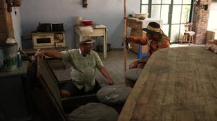 Peter bol pri kontrole úloh dosť rezervovaný