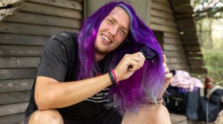 Filip sa chce dať ostrihať dohola!