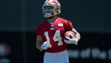 Hráča americkej NFL postrelili do hrude. Mladík mu chcel ukradnúť luxusné hodinky