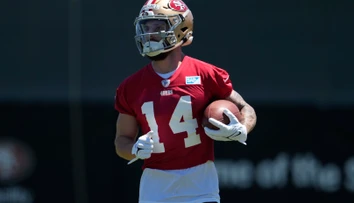 Hráča americkej NFL postrelili do hrude. Mladík mu chcel ukradnúť luxusné hodinky