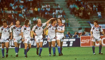 Čas na revanš? Československo na MS 1990 mierilo do finále. Krutá krivda nám však ukradla medailu