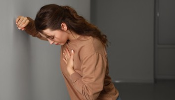 Majú strach, že zomrú, aj keď im nič nehrozí. Terapeutka radí, ako na stavy úzkosti