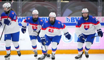 MS žien U18: Fínska kliatba pokračuje. Slovenky nedokázali využiť presilovky, končia vo štvrťfinále