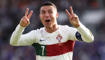 Ronaldov efekt: Slováci sa na lístky vrhli ako kobylky, vypredané bolo do 38 minút