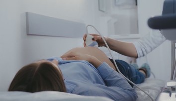 Tehotné ženy počas covidu váhali, či sa dať zaočkovať. Rozhodovanie im uľahčia nové štúdie