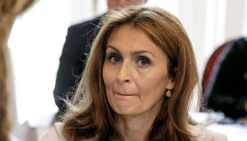 Ministerka Kalavská: Reforma nemocníc nabrala politické kontúry, materiál presúvať nebudem