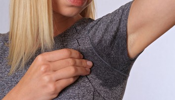 Nadmerne sa potíte v podpazuší? Dajte tomu zbohom