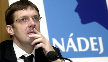 Zlodeji sa snažili ukradnúť trezory v Malchárkovej firme