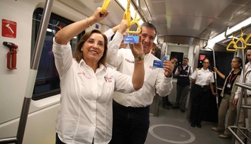 Peru zasiahla hlboká vládna kríza. Pre luxusné hodinky prezidentky odstúpilo už 6 ministrov