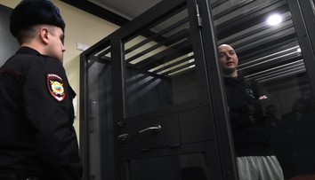 Ruský najvyšší súd potvrdil 22 rokov väzenia pre novinára Safronova