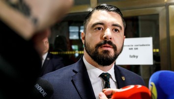 Pavol Gašpar reaguje na tvrdenia Michala Šimečku, že písal návrh na jeho odvolanie: Máme zakúpenú licenciu