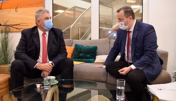 Divácke otázky Na telo: Aký názor má regionálnu minimálnu mzdu Milan Krajniak a Ján Richter?