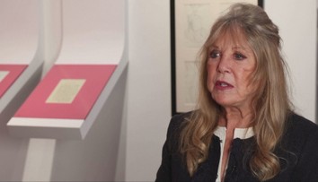 Jedna žena a dvaja muži. Modelka (80) draží listy od svojich slávnych exmanželov