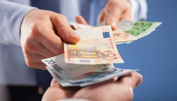 Slovákom vlani narástli platy najvýraznejšie za posledné roky, pozrite sa o koľko