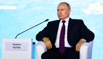 Vladimir Putin označil sovietsku inváziu do Československa za chybu