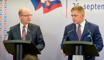 Podpis kľúčového memoranda o preprave zemného plynu medzi ČR a SR sa odkladá