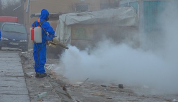 Na východe v osadách potvrdili britskú mutáciu, do Bambusiek v Martine zavolali vojakov