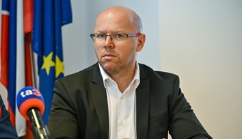 Opäť zmeny v polícii, teraz vo vedení NAKA. Šéf elitných Ľubomír Daňko končí vo funkcii