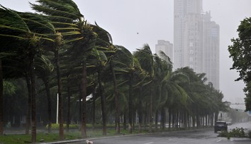 VIDEO: Slovák uviazol na letisku vo Vietname, zúri tam supertajfún