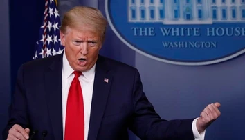 Drastické opatrenie Trumpa: Podpísal nariadenie, ktorým čiastočne pozastavil imigráciu do USA