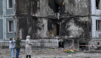 Rusi raketami útočili na obytnú bytovku na východe Ukrajiny. Hlásia najmenej jednu obeť