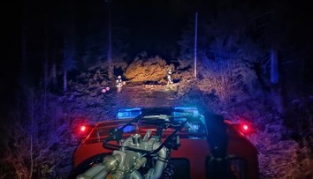 V Ždiari vyhlásili mimoriadnu situáciu, škody po silnom vetre už monitorujú aj lesníci
