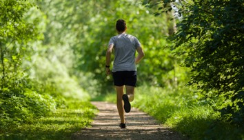 Ak sa s príchodom tepla vraciate k športom, buďte opatrní. Záťaž v kombinácii s výkyvmi počasia môže uškodiť