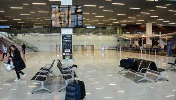 O obnovení civilných letov by mali epidemiológovia rozhodnúť v pondelok