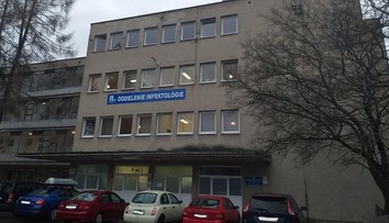 Pacienti s covidom doplatili na staré priestory. Voda zatopila pavilón v banskobystrickej nemocnici