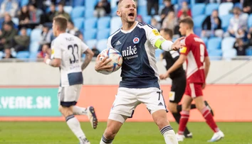 Najväčšie zastúpenie v Jedenástke sezóny Fortuna ligy má majstrovský Slovan. Objavom mladík z  Trenčína