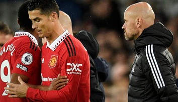 Každý má právo na názor, no on je ďaleko od diania v Manchestri. Tréner United reaguje na Ronaldovu kritiku