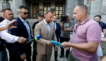 Policajti odovzdali petíciu ministrovi vnútra, žiadajú lepšie finančné aj pracovné podmienky