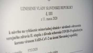 Na Slovensku stále platí mimoriadna situácia. Doteraz sa nenašla vôľa na jej zrušenie